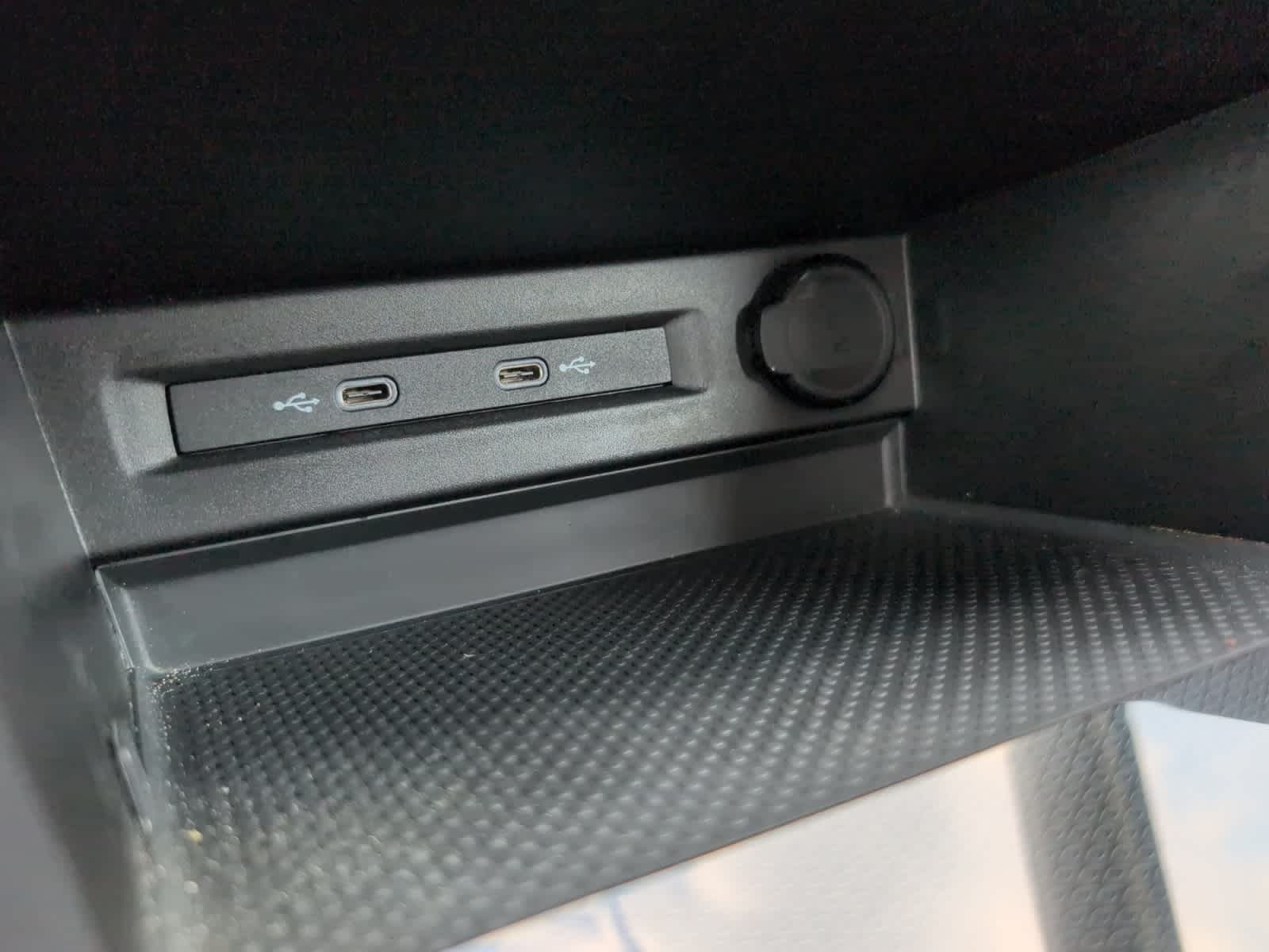 2025 Volkswagen Taos S photo 23