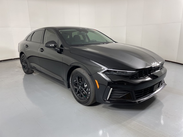 2026 Kia K5 LXS photo 2