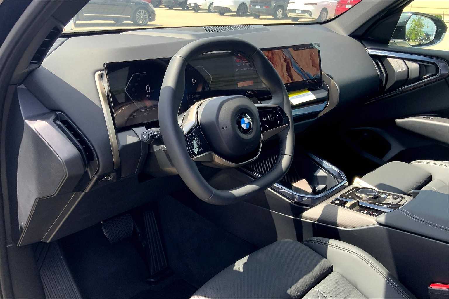 2025 BMW X3 30 - Photo 8