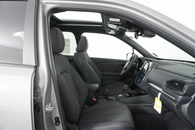 2025 Subaru Forester Premium photo 28