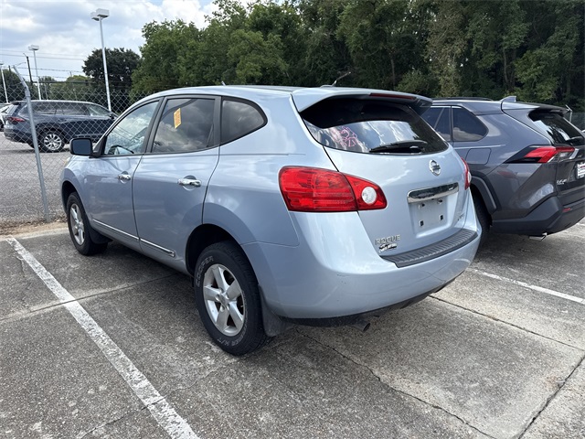 2013 Nissan Rogue S photo 2