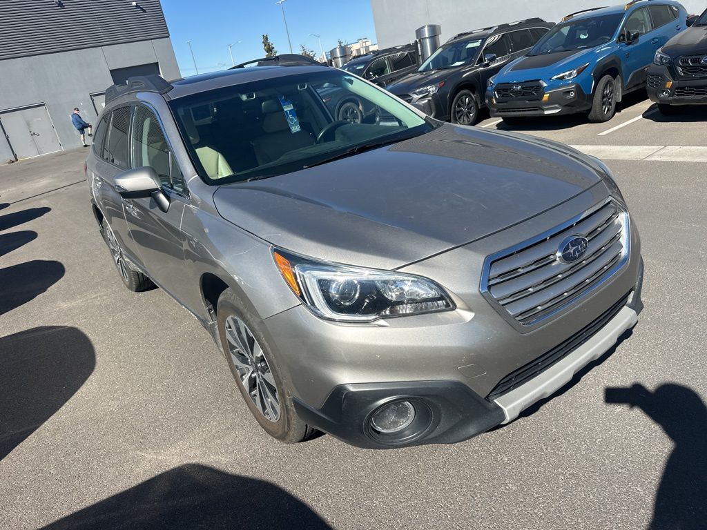 2016 Subaru Outback 2.5i photo 2