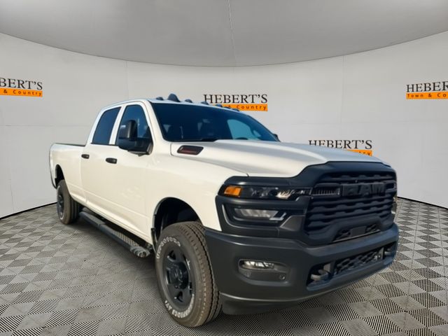 2026 Ram 2500 Tradesman photo 2