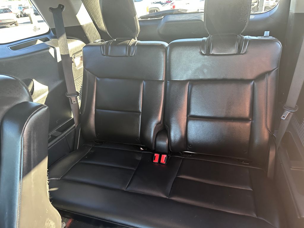 2022 Ford Explorer XLT photo 14