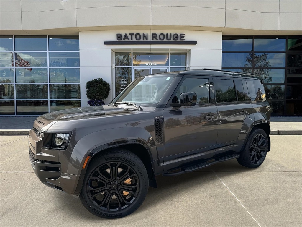 2026 Land Rover Defender's photo