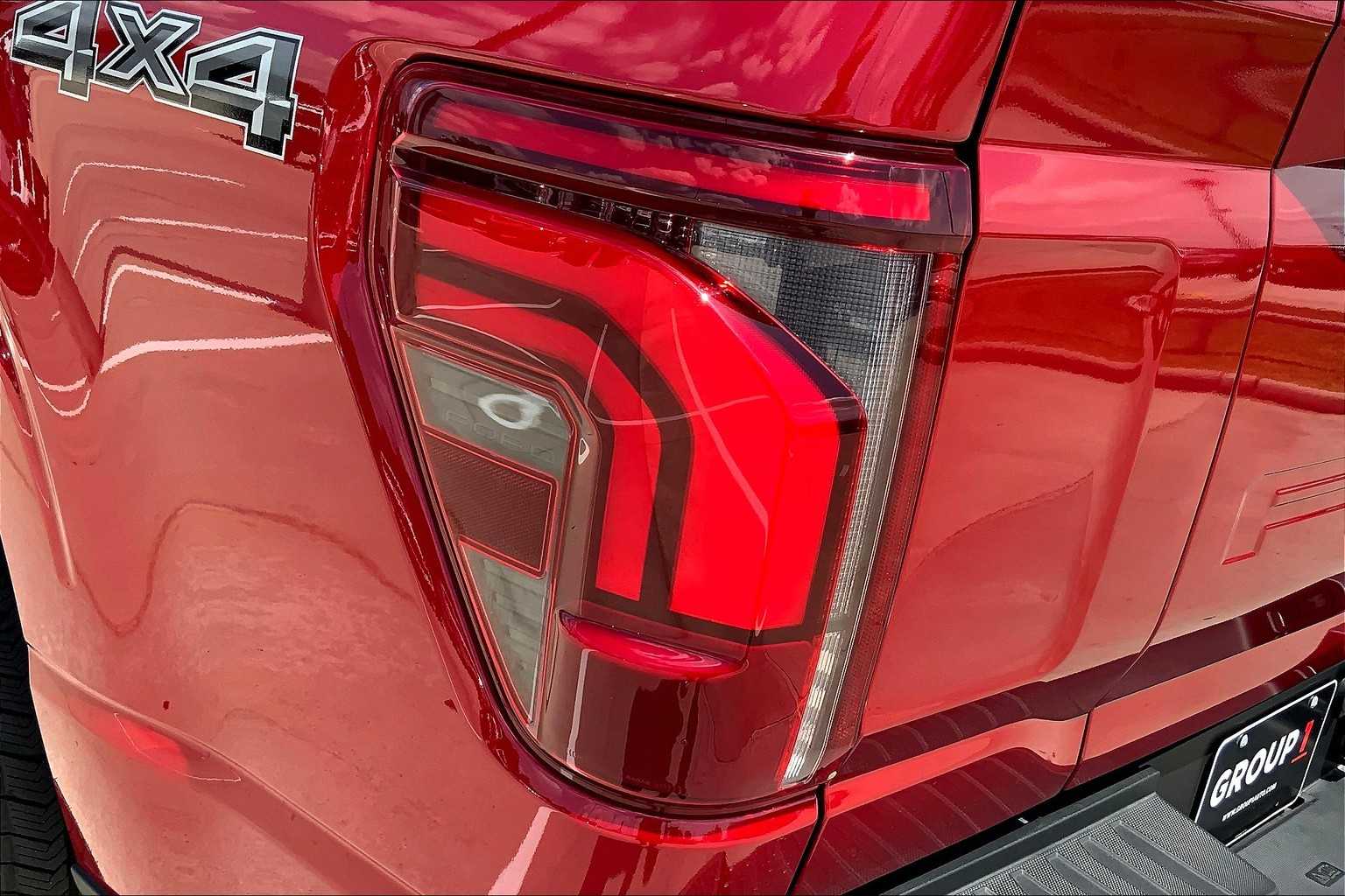 2025 Ford F-150 Platinum photo 26