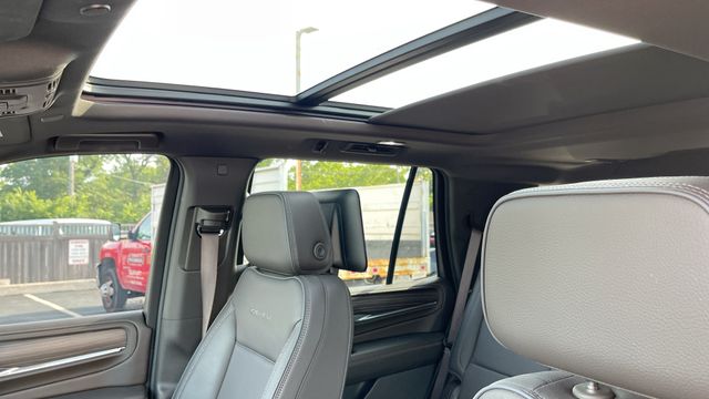 2024 GMC YUKON - Image 19