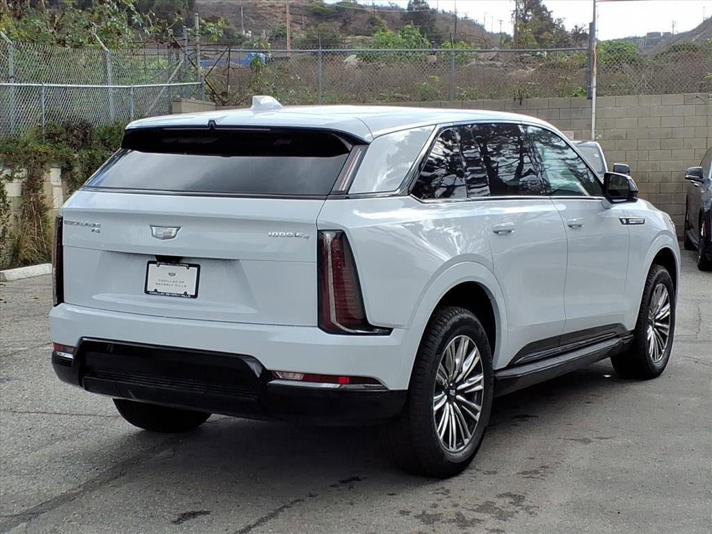 2026 Cadillac Escalade IQ Sport photo 3