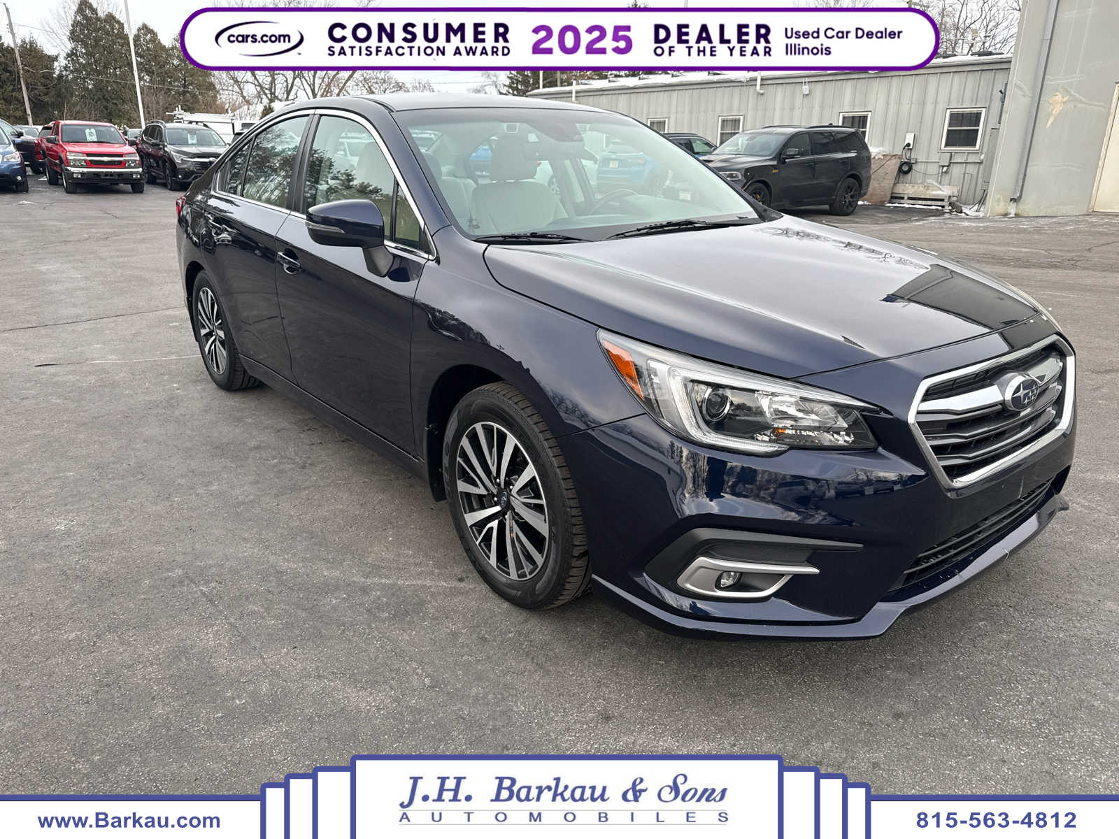 2018 Subaru Legacy Premium's photo
