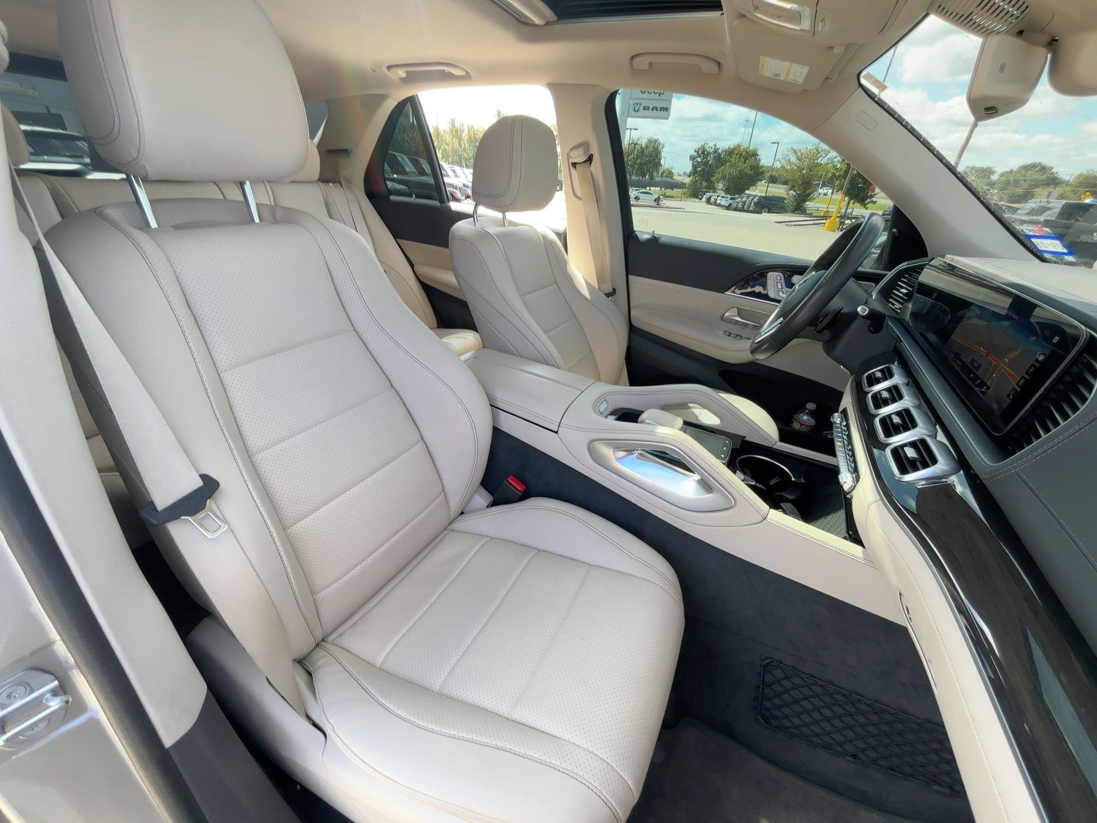 2020 Mercedes Benz GLE 350 photo 28