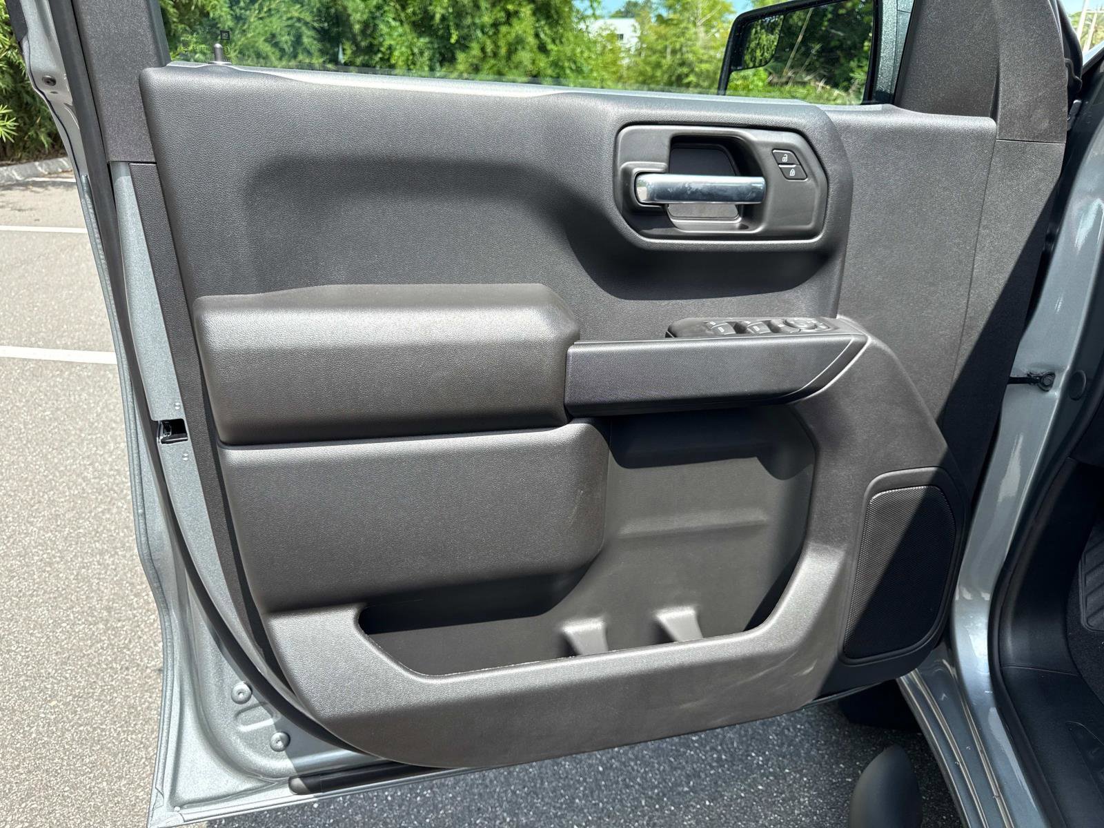 2026 Chevrolet Silverado 1500 Custom photo 16