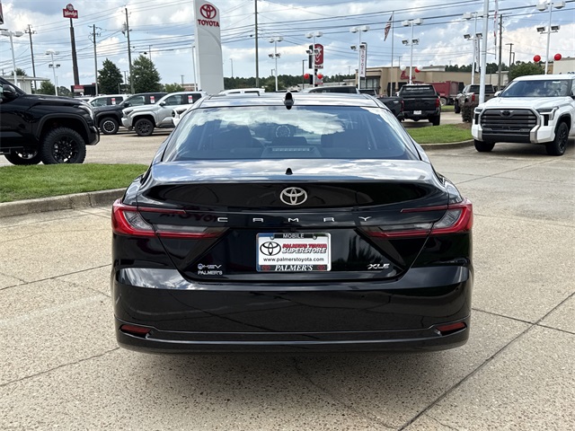 2025 Toyota Camry XLE photo 4