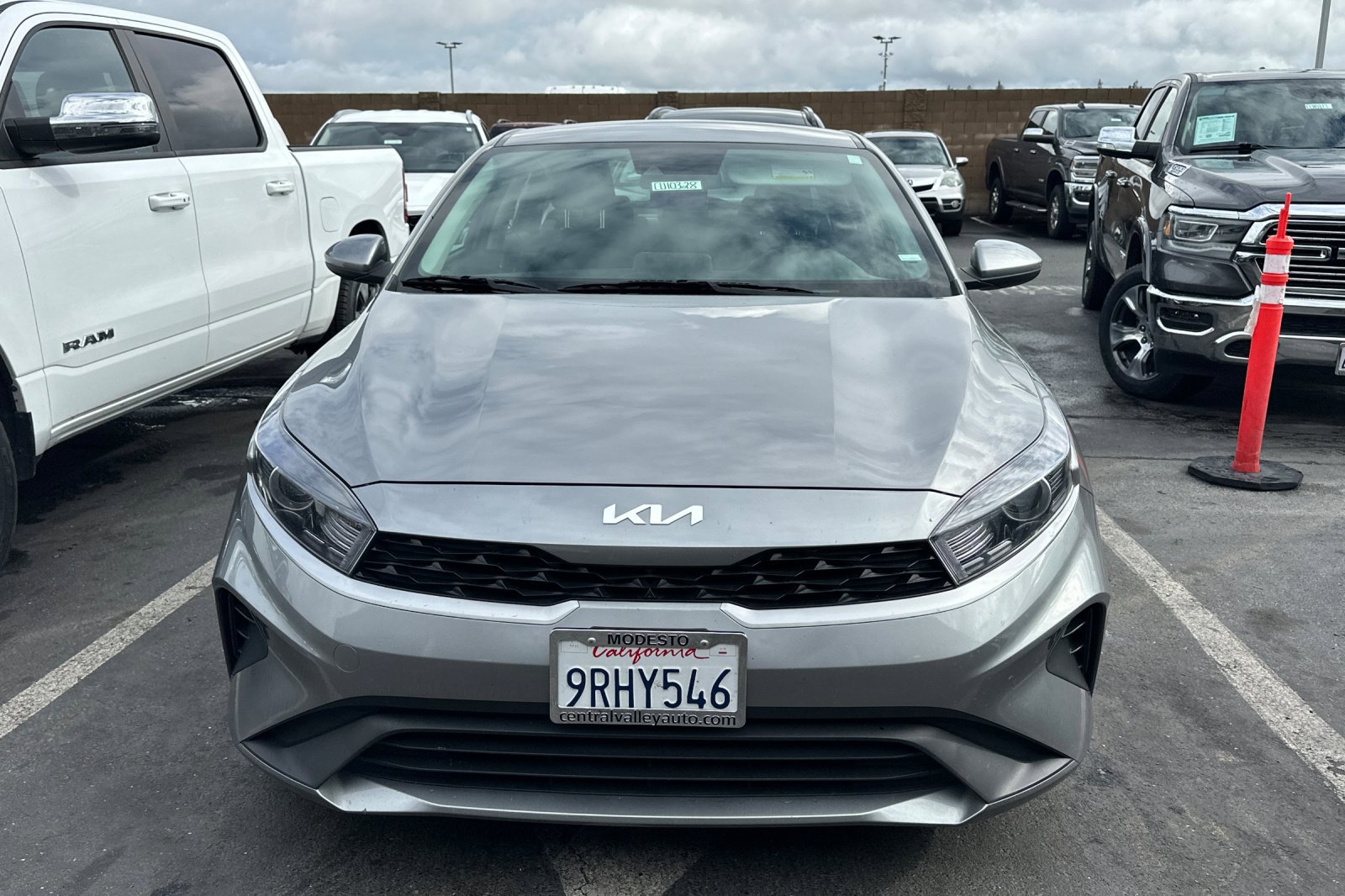 2023 Kia Forte LXS photo 3