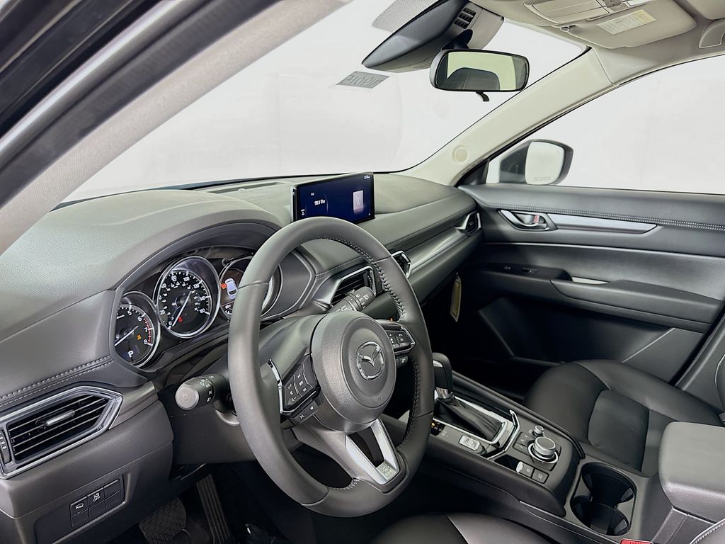 2025 Mazda CX-5 2.5 Select photo 9