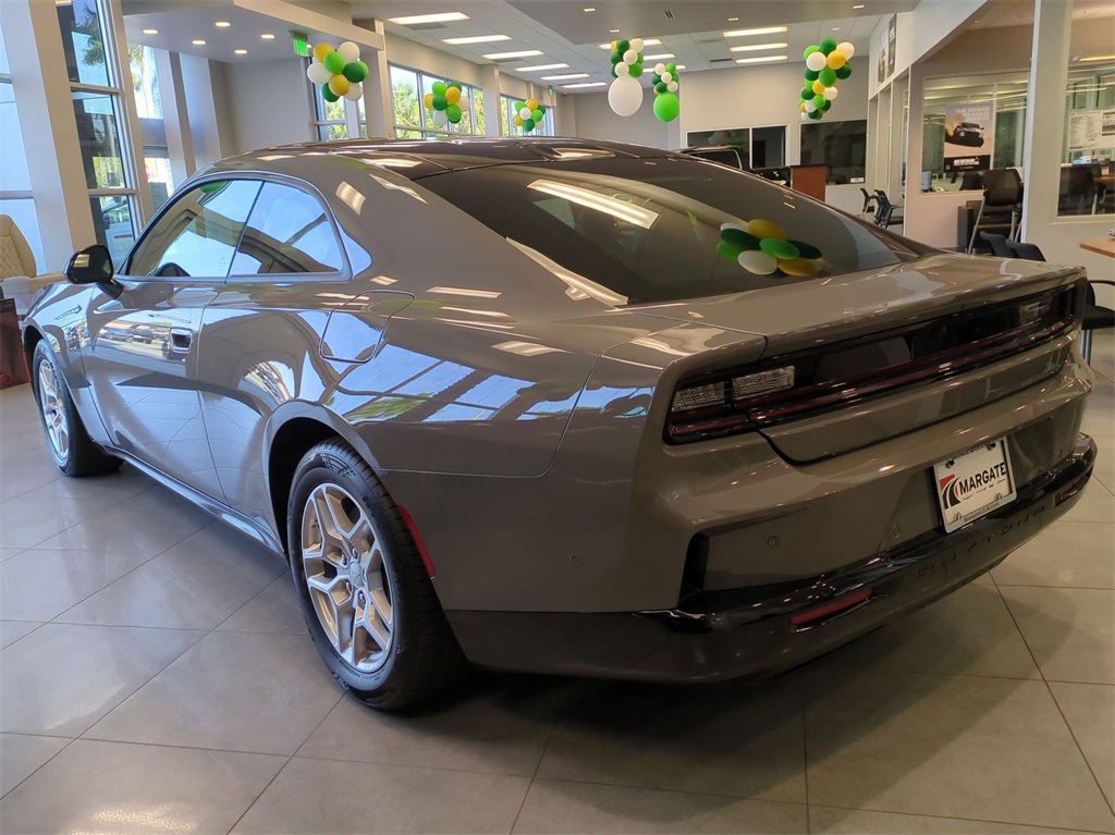 2025 Dodge Charger Daytona R/T AWD photo 6