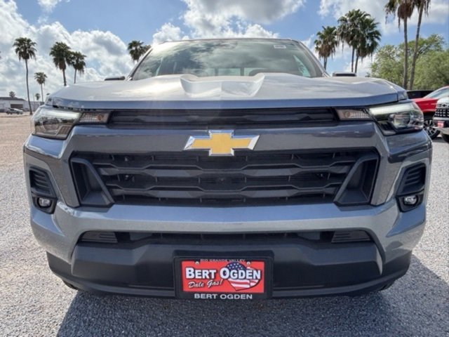 2026 Chevrolet Colorado LT photo 2