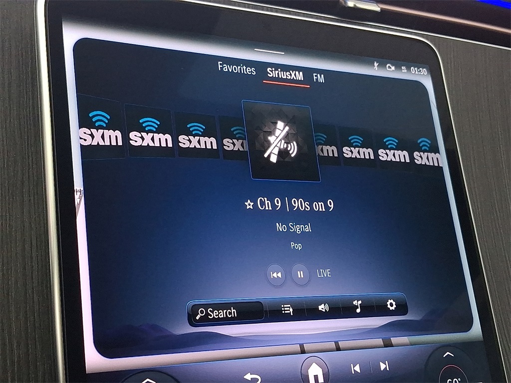 2025 Mercedes Benz EQE Sedan 350 4MATIC photo 17