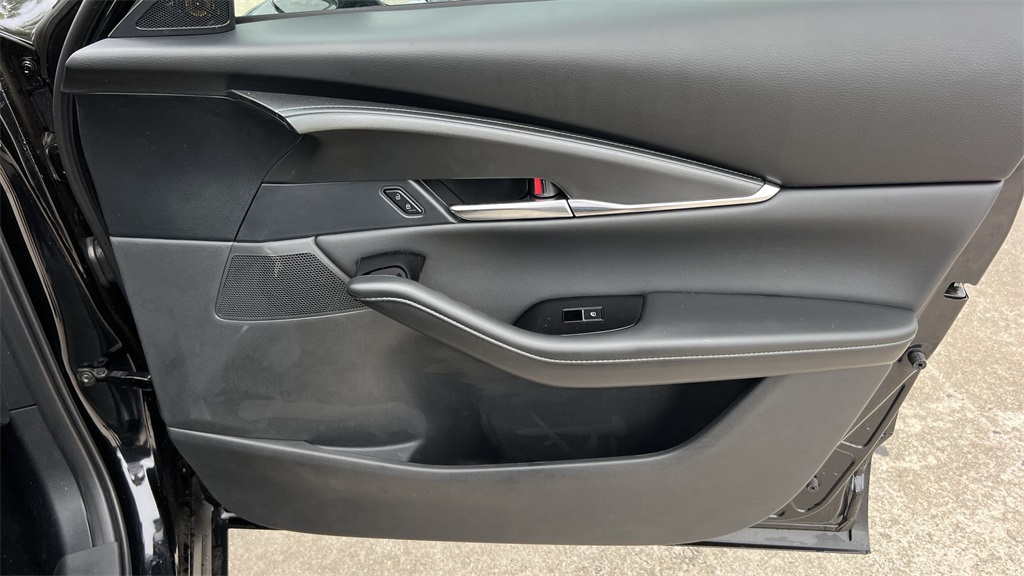 2025 Mazda CX-30 2.5 S Preferred photo 41