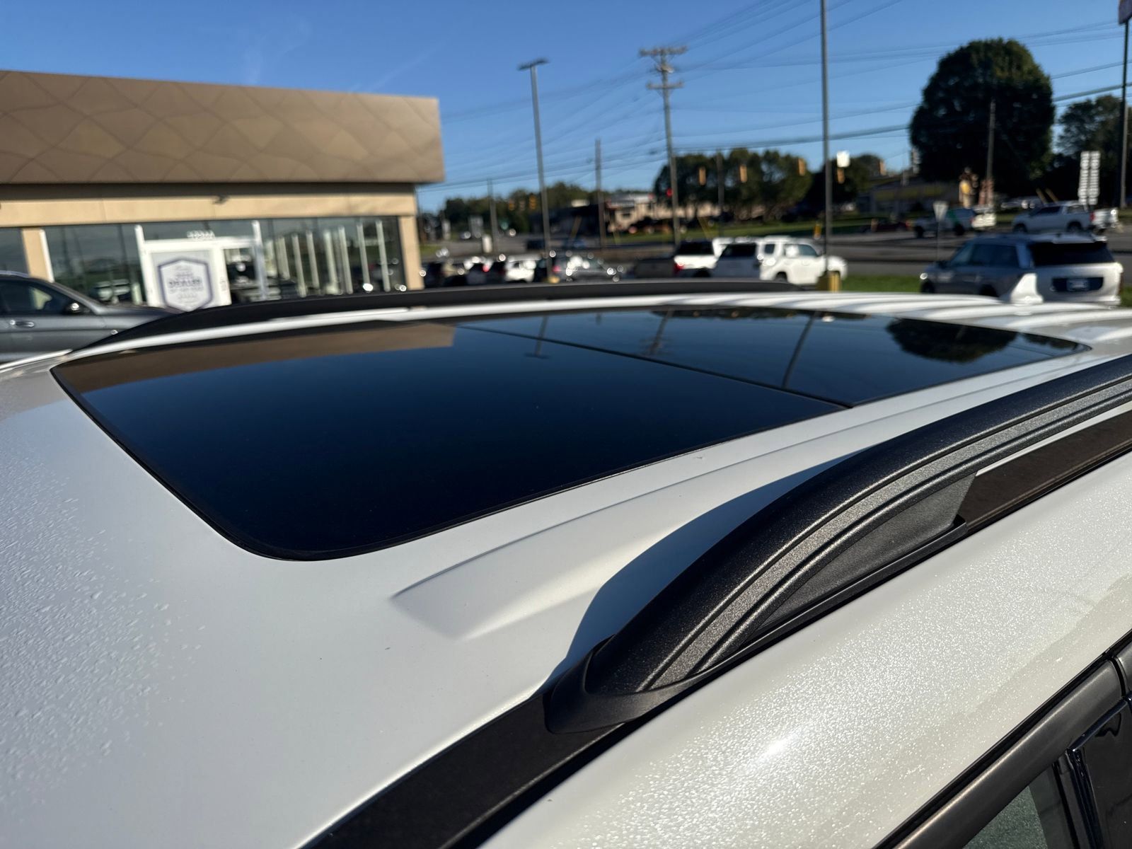 2023 Ford Explorer ST photo 7