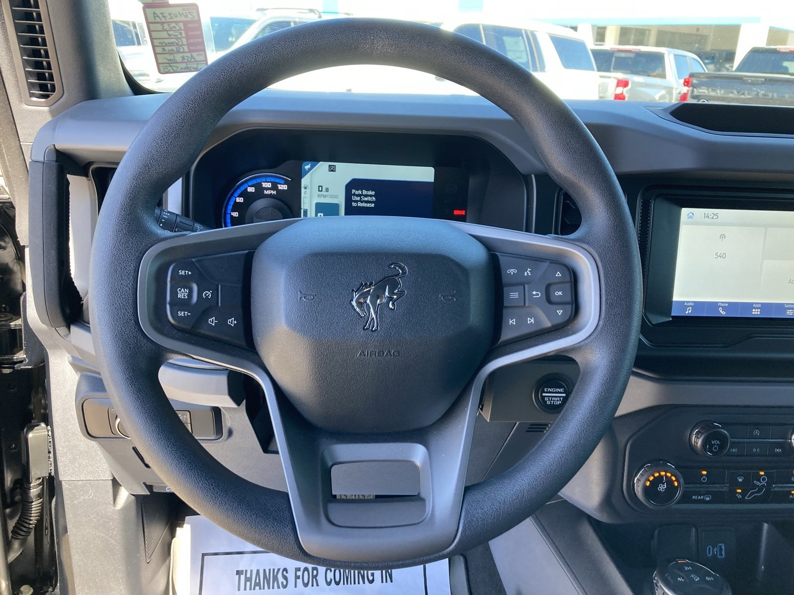 2023 Ford Bronco Base photo 13