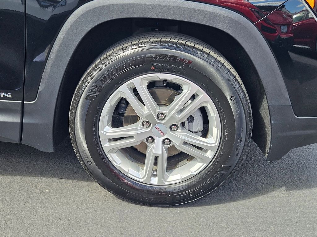 2024 Gmc Terrain SLE photo 35