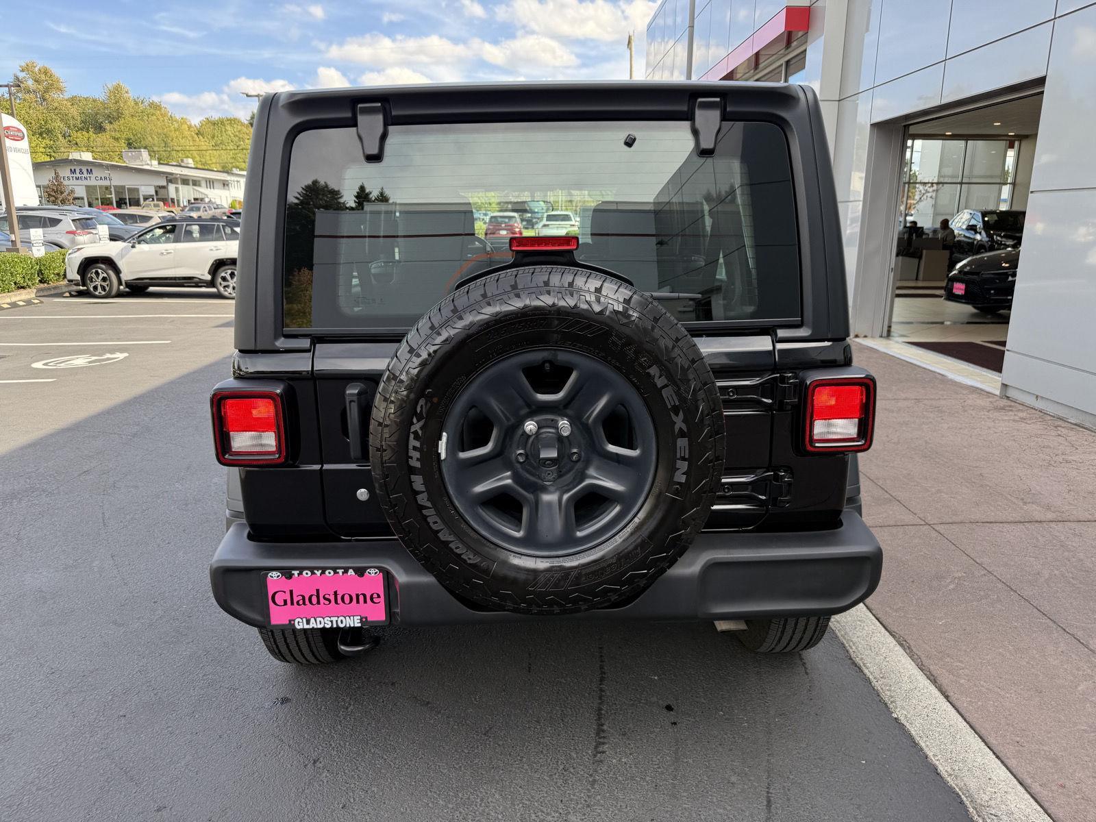 2024 Jeep Wrangler Sport photo 4