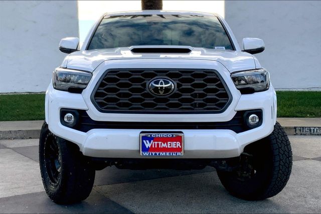 2023 Toyota Tacoma TRD Sport photo 3