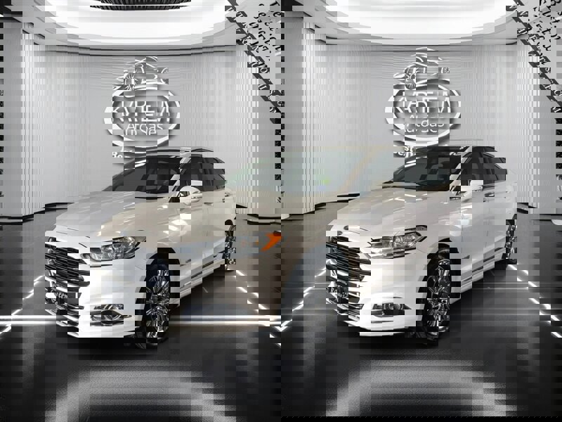 2013 Ford Fusion SE Hybrid's photo