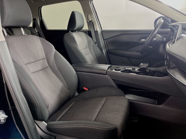 2024 Nissan Rogue SV photo 21