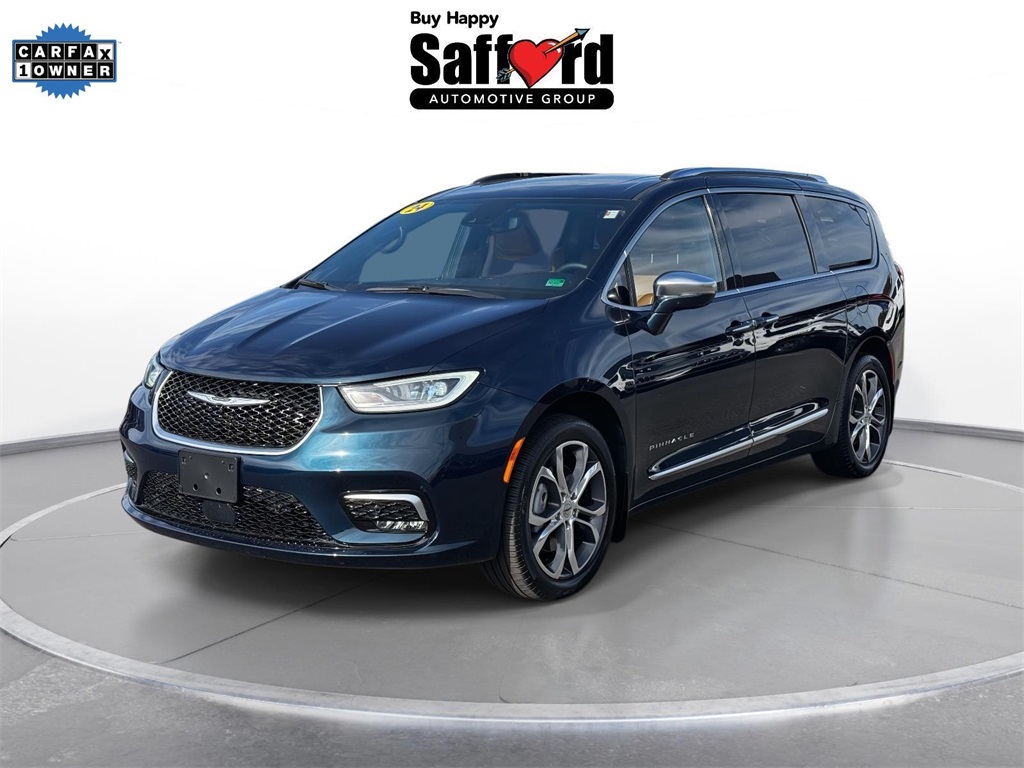 2024 Chrysler Pacifica Pinnacle's photo