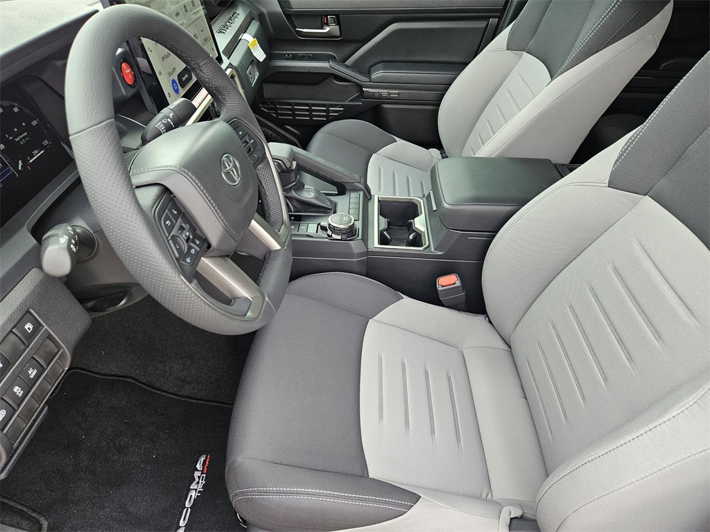 2025 Toyota Tacoma TRD Sport photo 8