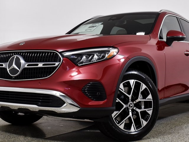 2026 Mercedes Benz GLC 350e 4MATIC photo 2