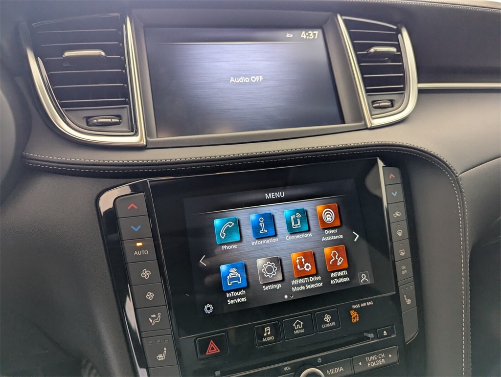 2025 Infiniti QX50 Luxe AWD photo 12