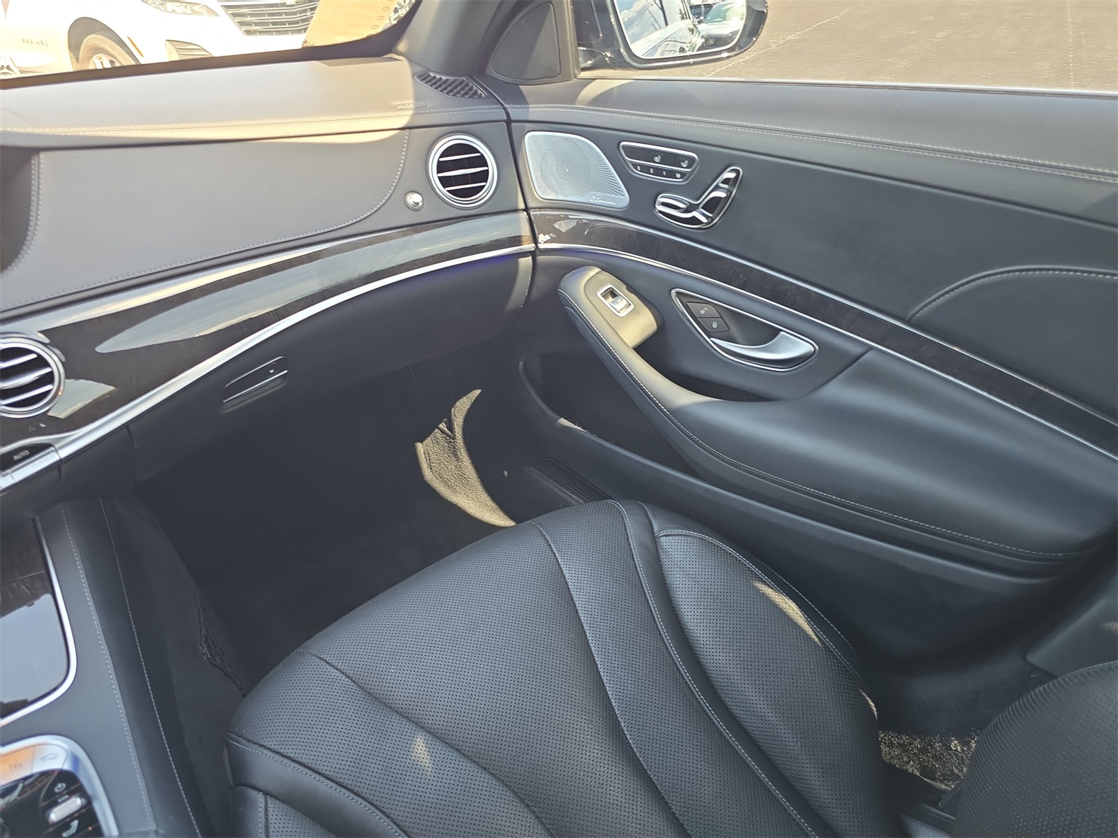 2018 Mercedes Benz S 450 photo 11