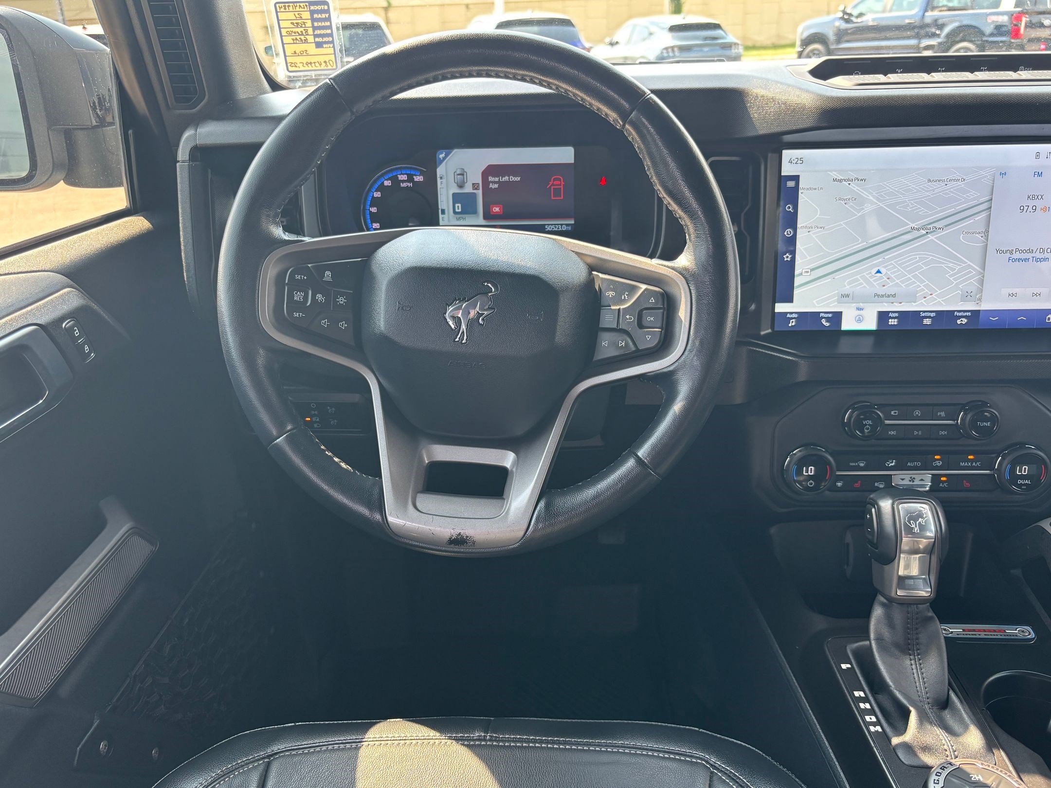 2021 Ford Bronco First Edition photo 51