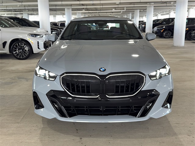 2026 Bmw 540i xDrive photo 2
