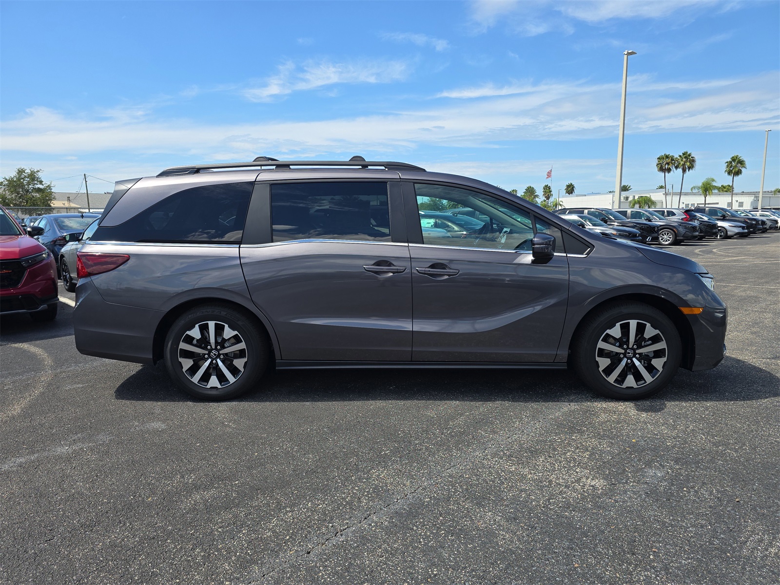 2026 Honda Odyssey EX-L photo 2