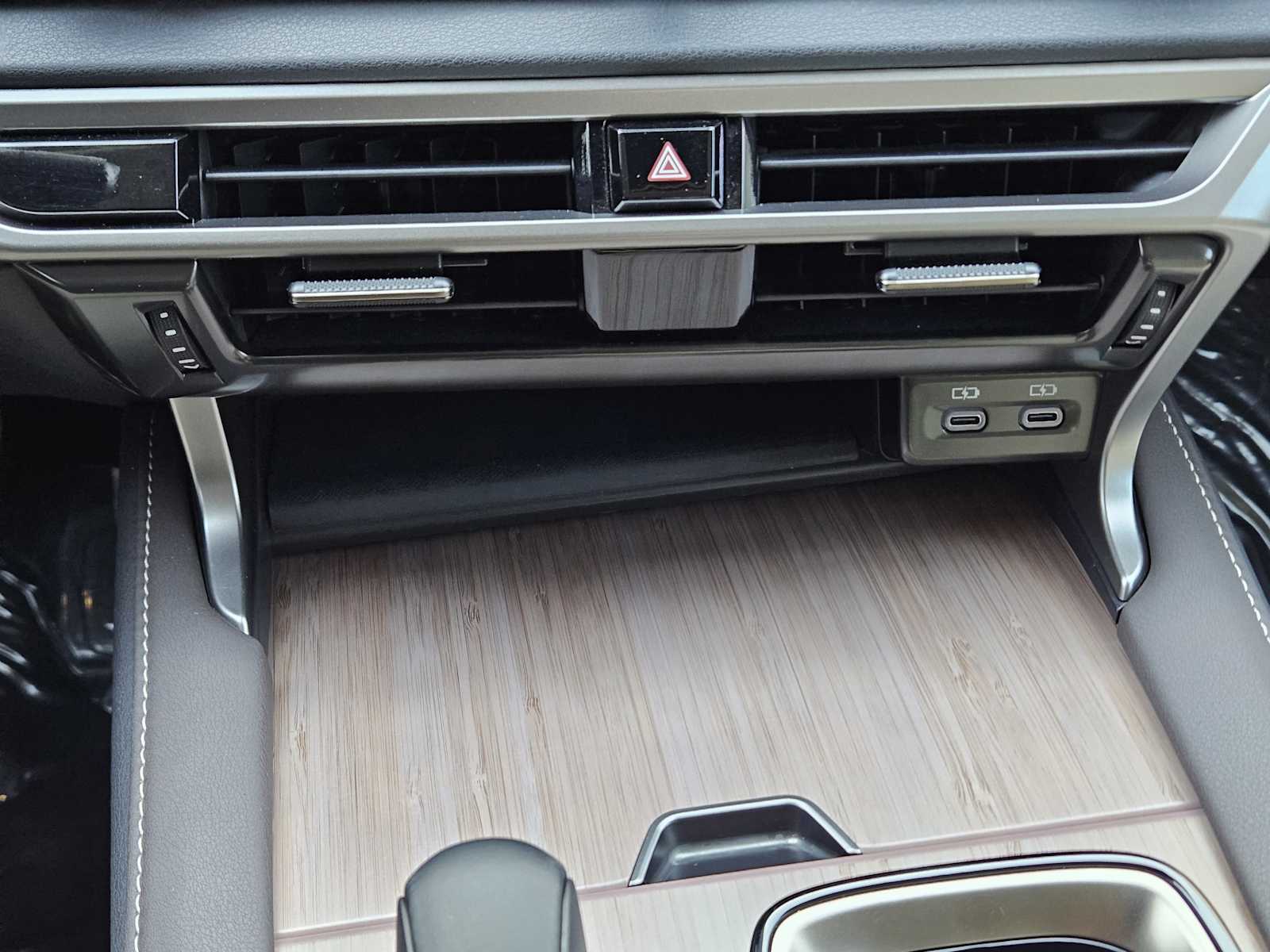 2023 Lexus RX 350 Premium photo 13