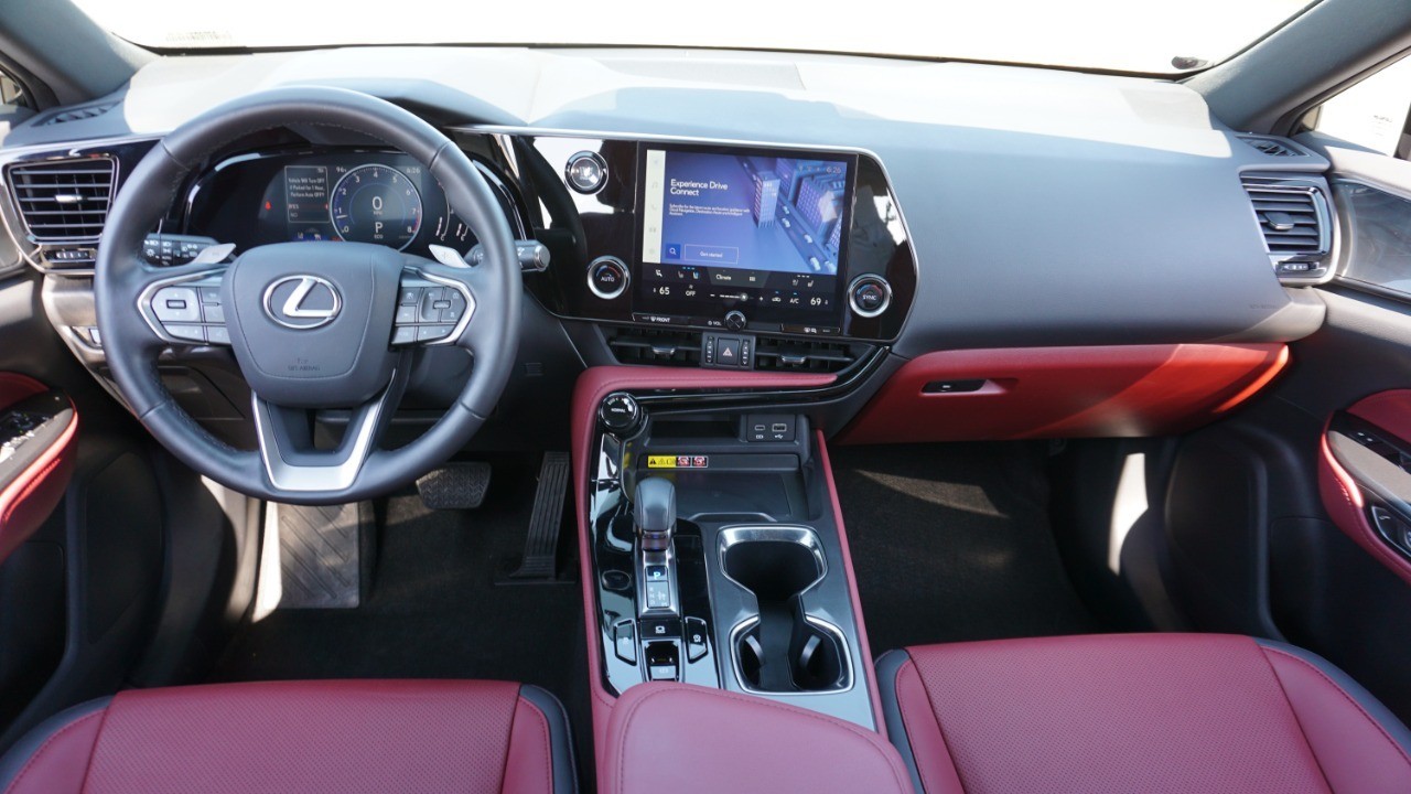 2024 Lexus NX 250 Premium photo 24