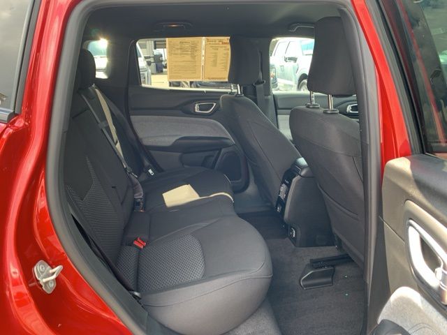 2024 Jeep Compass Sport photo 25