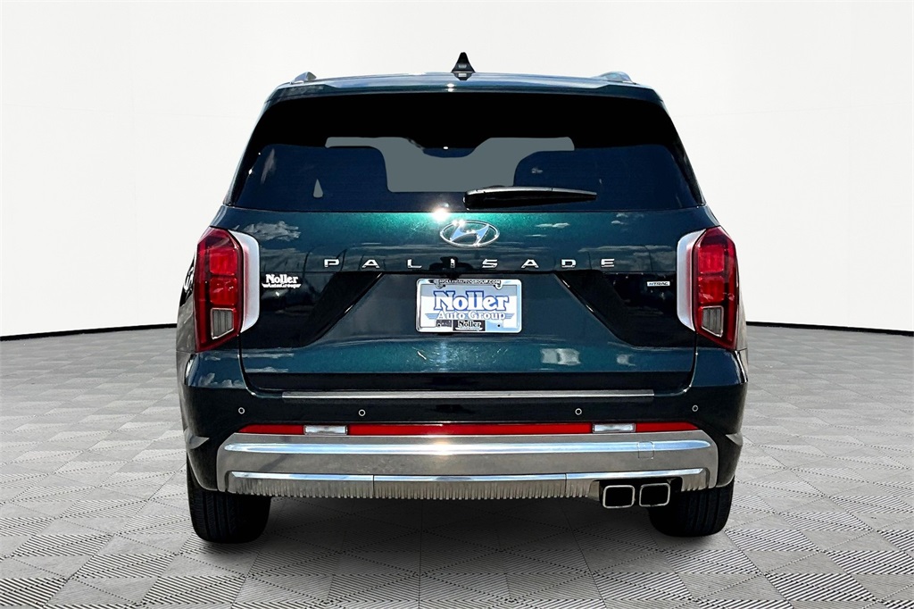 Image of Certified Pre-Owned 2024 Hyundai Palisade Calligraphy