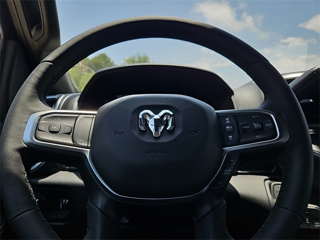 2025 Ram 2500 Big Horn photo 18