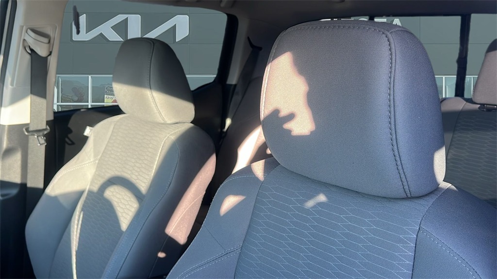 2019 Toyota Tacoma SR5 photo 8
