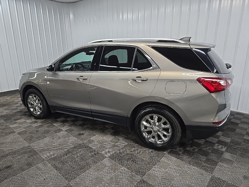 2019 Chevrolet Equinox LT photo 4