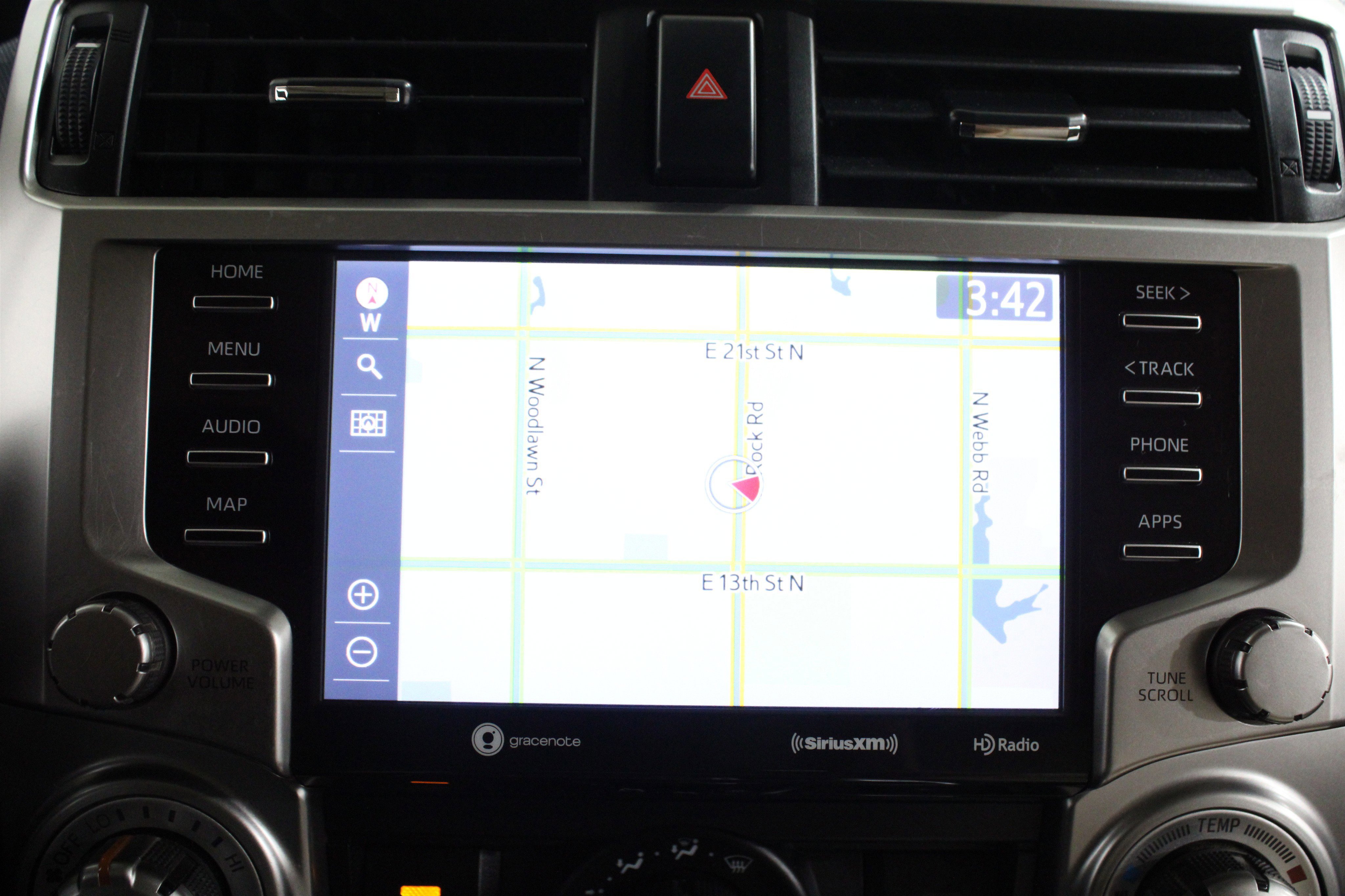 2021 Toyota 4Runner SR5 Premium photo 6