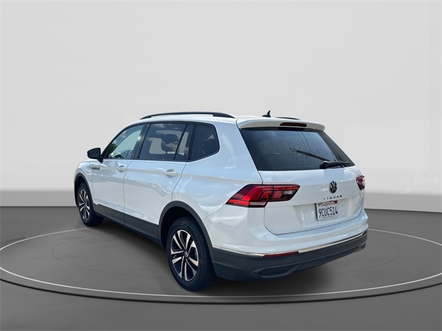 2022 Volkswagen Tiguan S photo 3