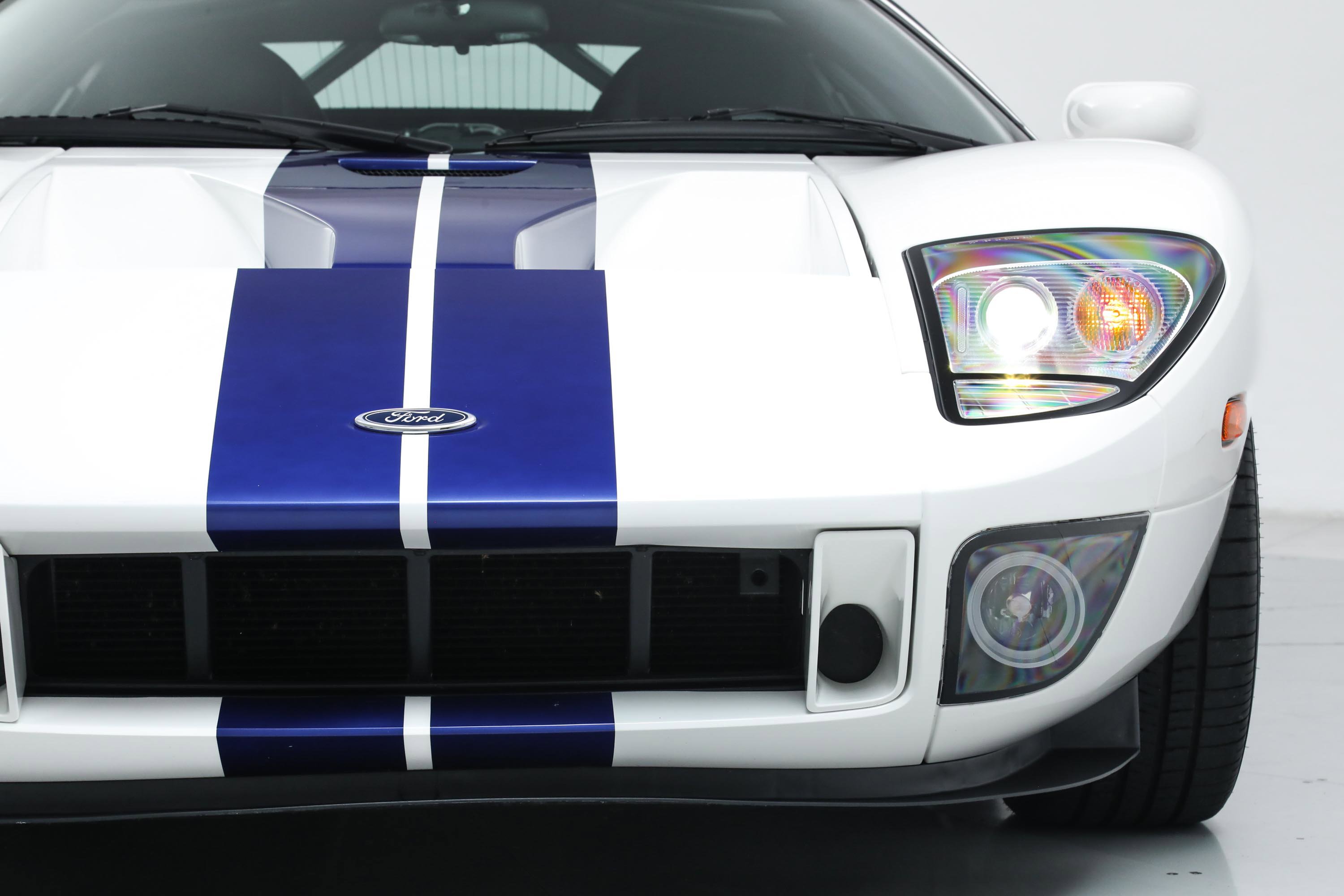 2006 Ford GT photo 8