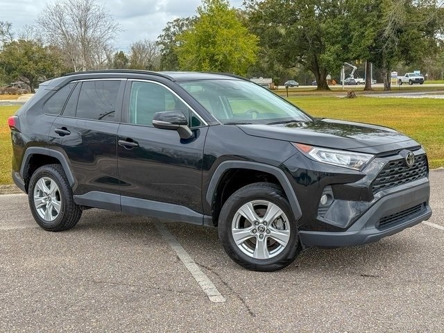 Image 2 of Pre-Owned 2021 Toyota RAV4 XLE