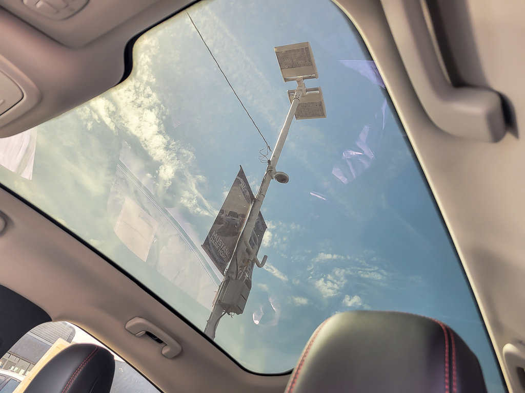 2025 FORD MUSTANG MACH-E - Image 10