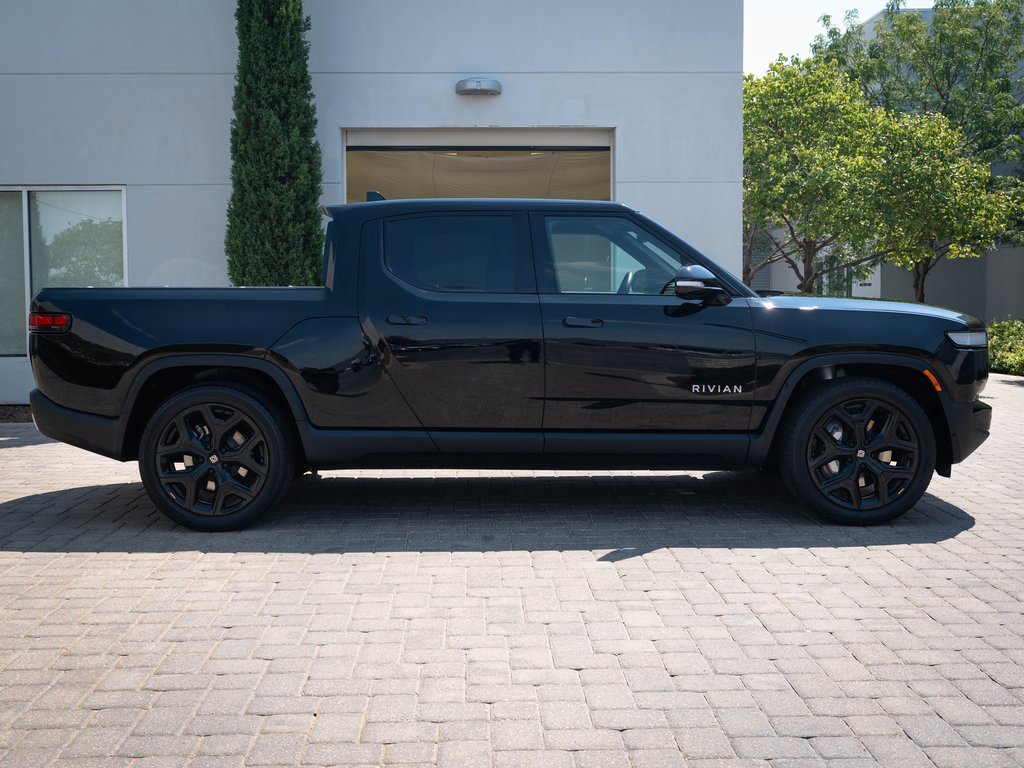 2023 Rivian R1T Adventure photo 8